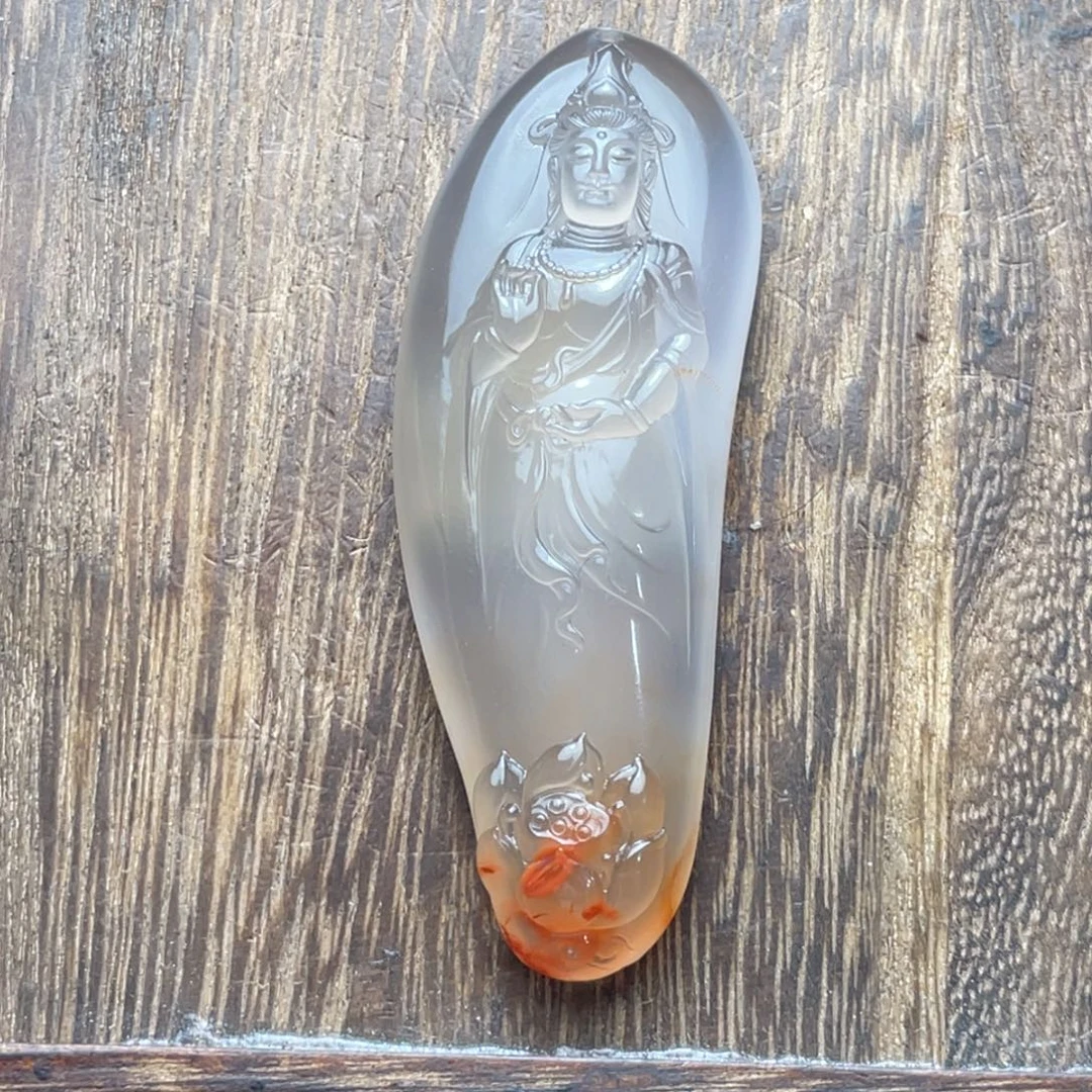 天***淡颈饰未镶嵌南红玛瑙
