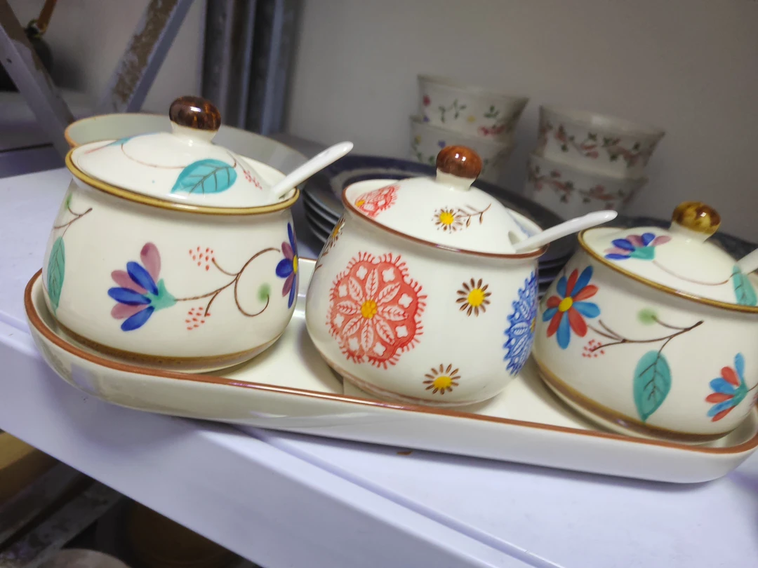 纯手工手绘釉下彩调料罐300毫升左右