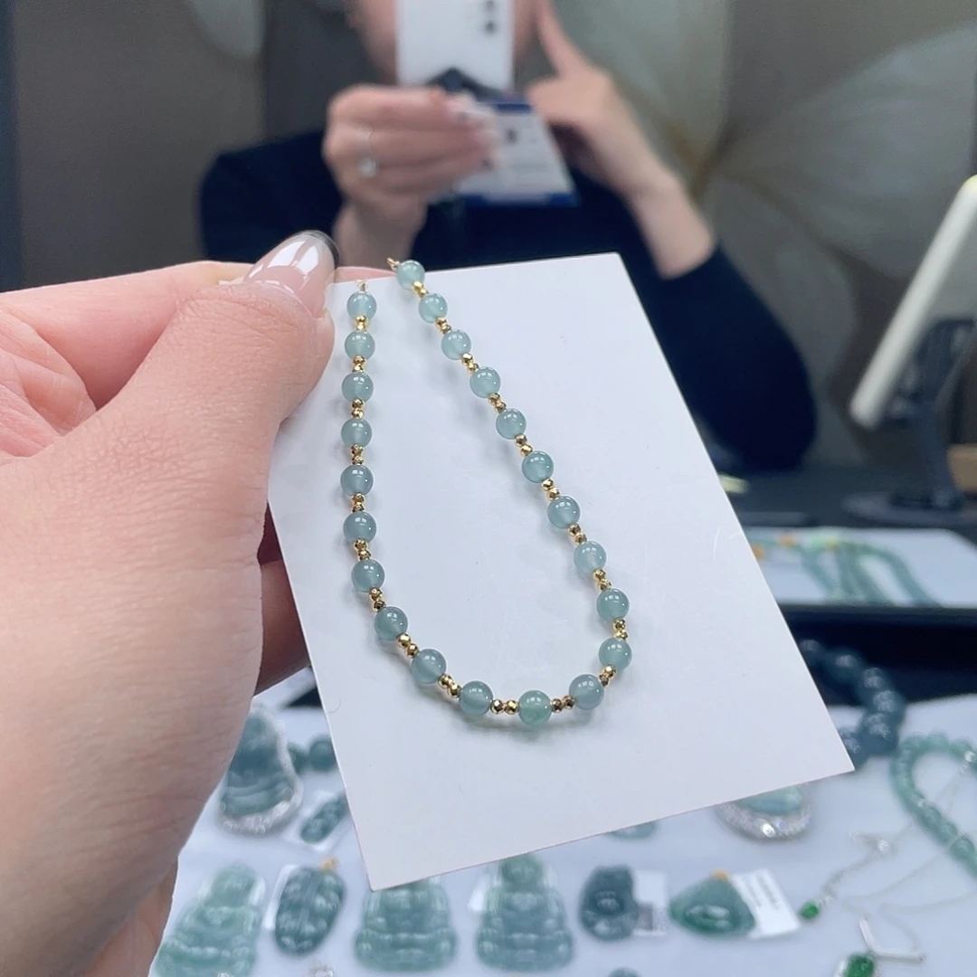 翡翠18K金镶嵌套链