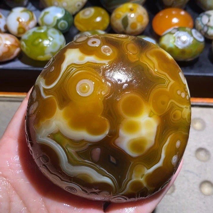 玛瑙/玉髓未镶嵌珠宝半成品