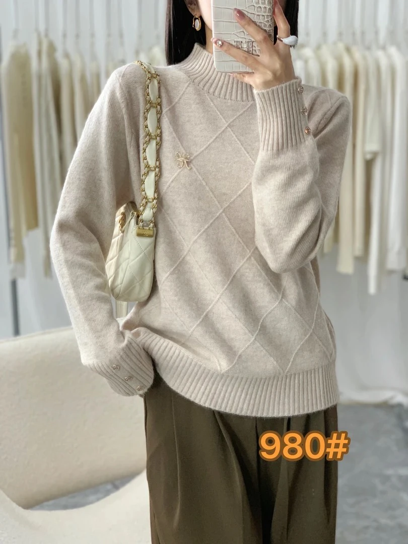 简约百搭半高领全毛羊毛衫