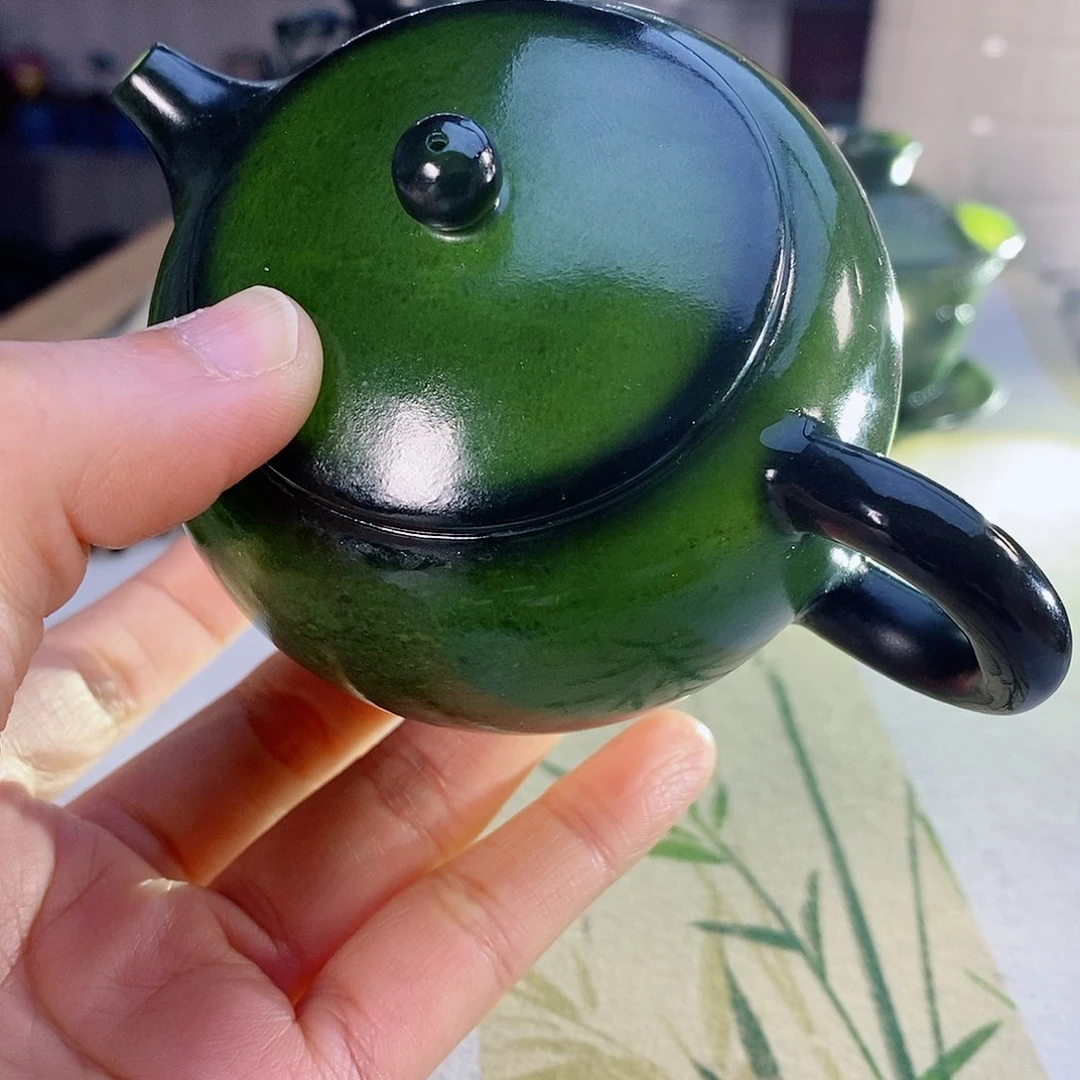 和田玉（青玉）摆件未镶嵌微瑕