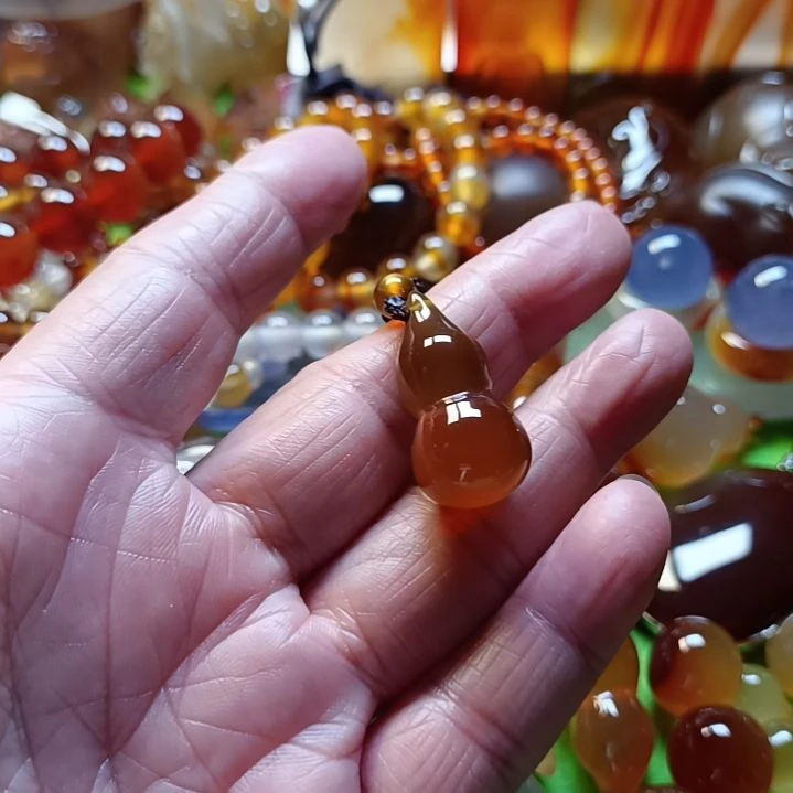 玛瑙/玉髓颈饰未镶嵌k***n