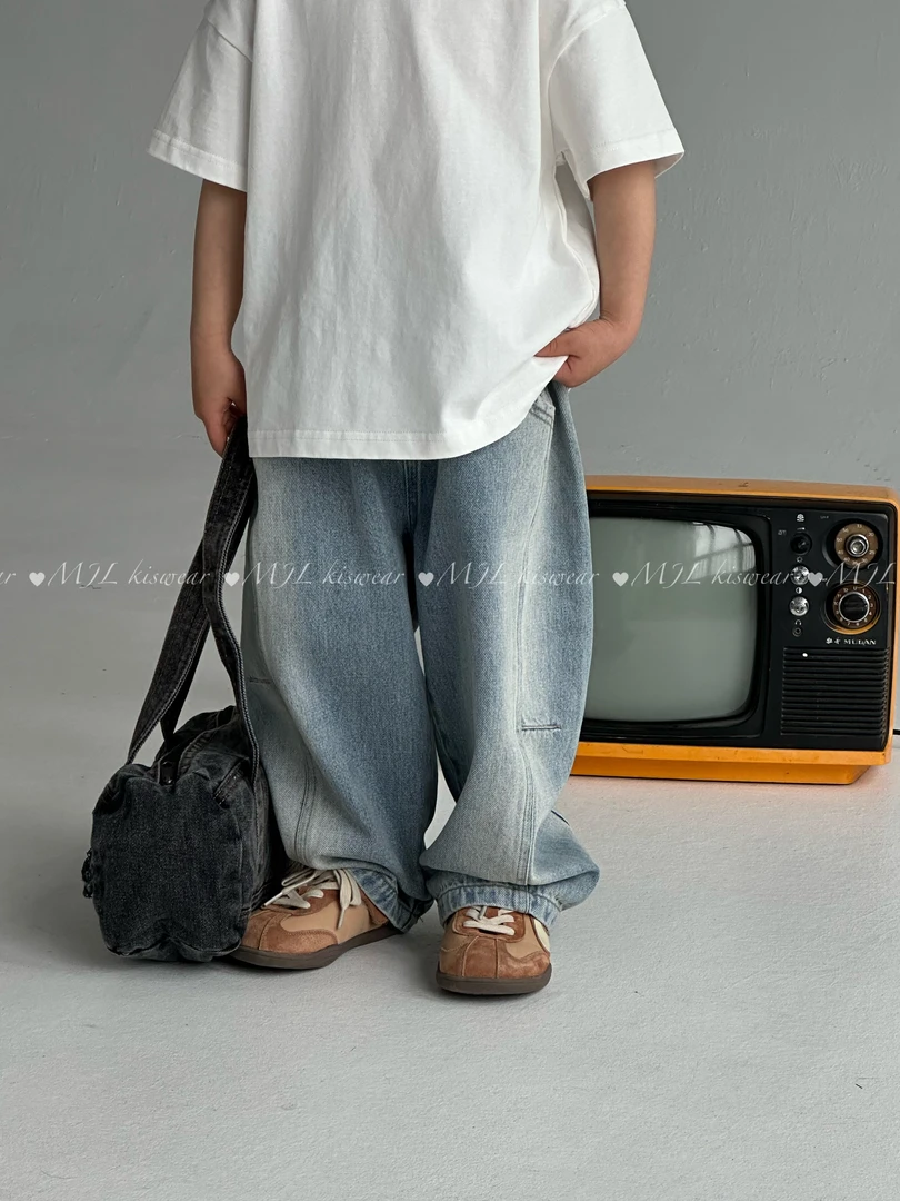 米捷来【极简主义】万能公式百搭白T卡通水洗做旧牛仔套装M14