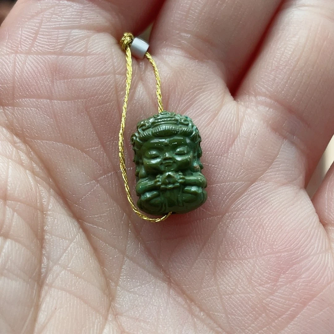 绿松石颈饰未镶嵌