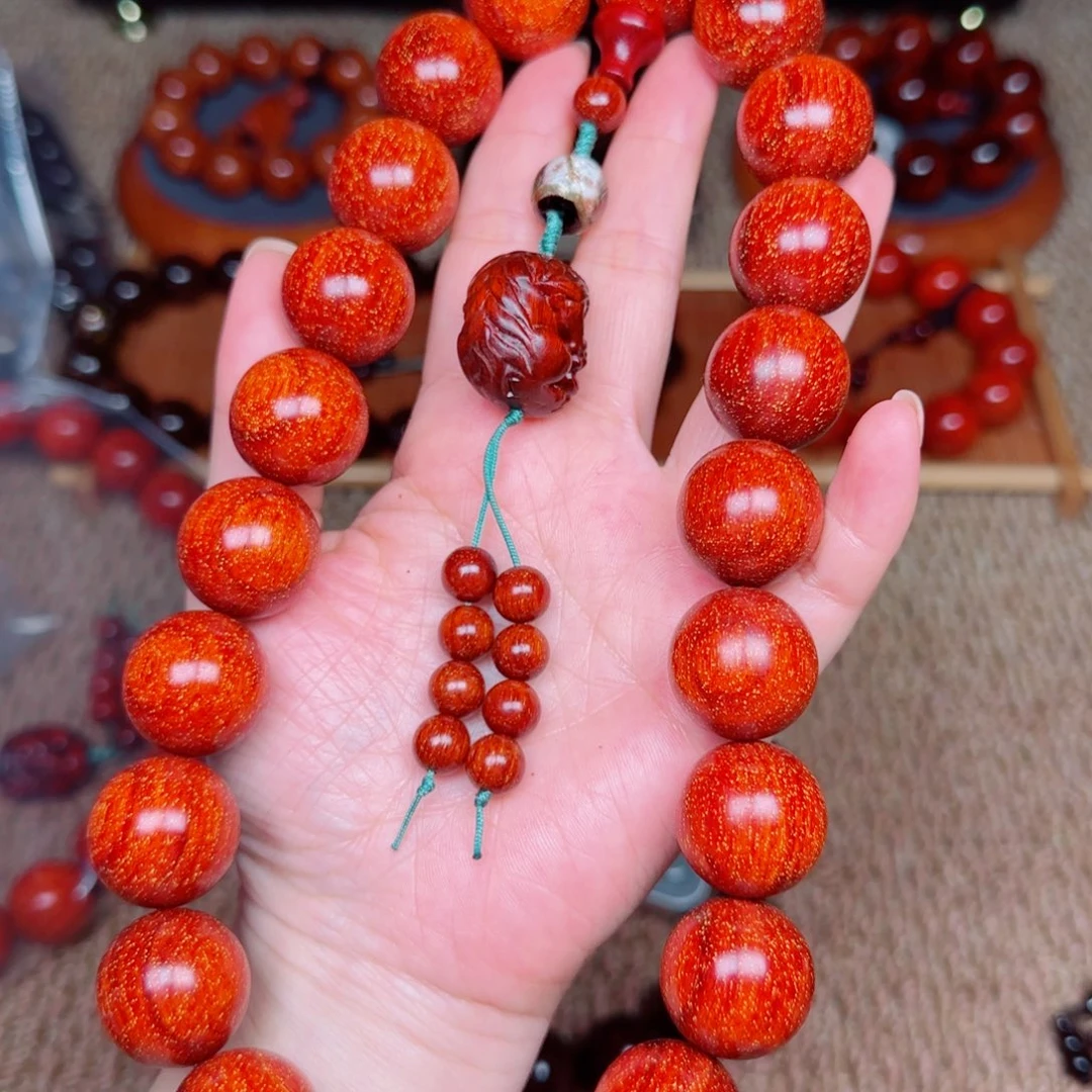 檀香紫檀（小叶紫檀）2.0手红