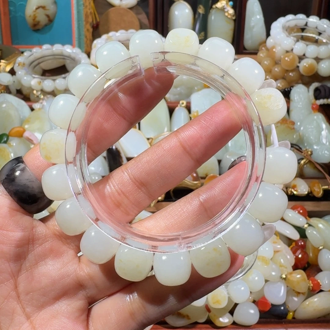 和田玉未镶嵌手链