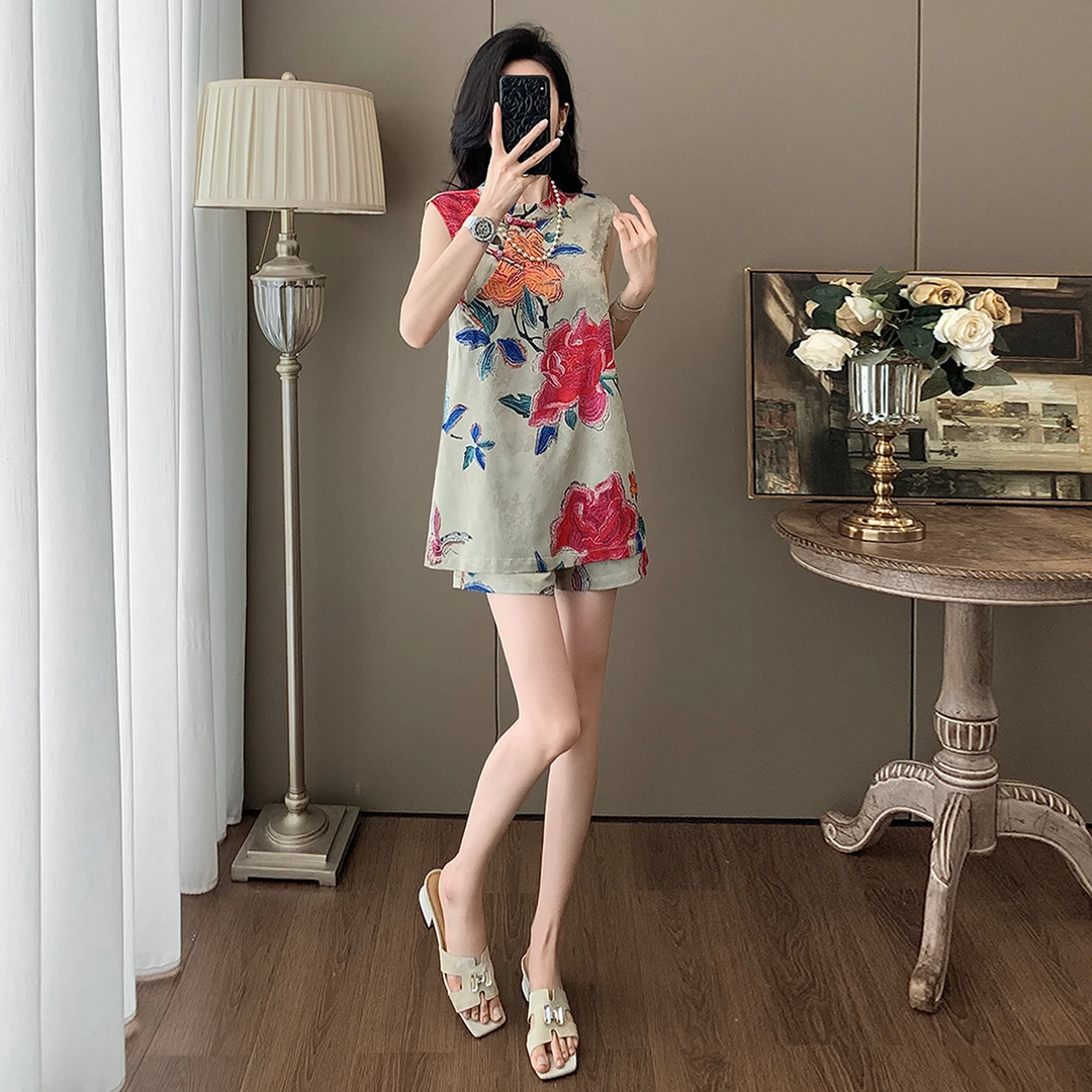 时尚气质减龄新中式国风套装女夏新款立领印花无袖上衣短裤两件套