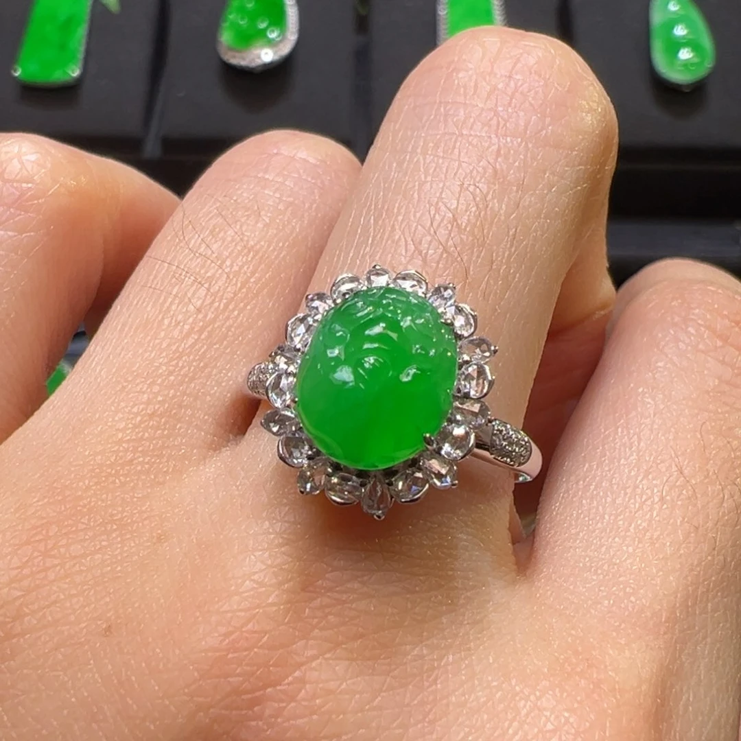 翡翠戒指18K金镶嵌收到货48小时鉴赏期