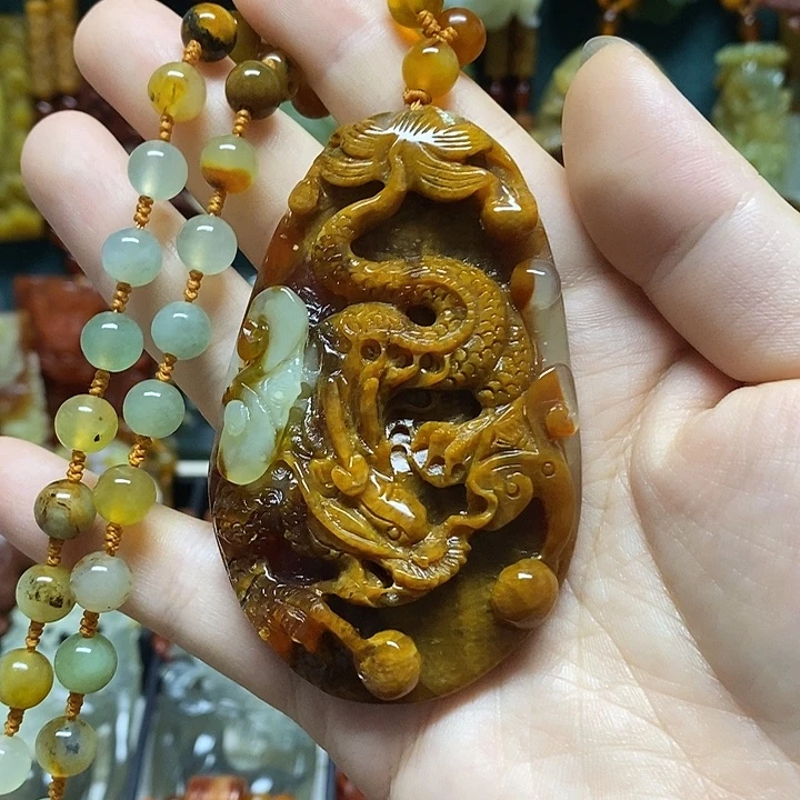 未镶嵌岫玉吊坠(赠链)