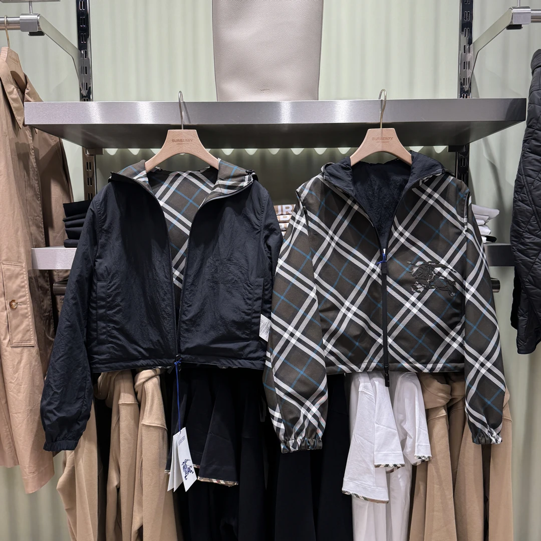 未使用 BURBERRY/博柏利 巴宝莉 女装 双面短款夹克外套 80926851