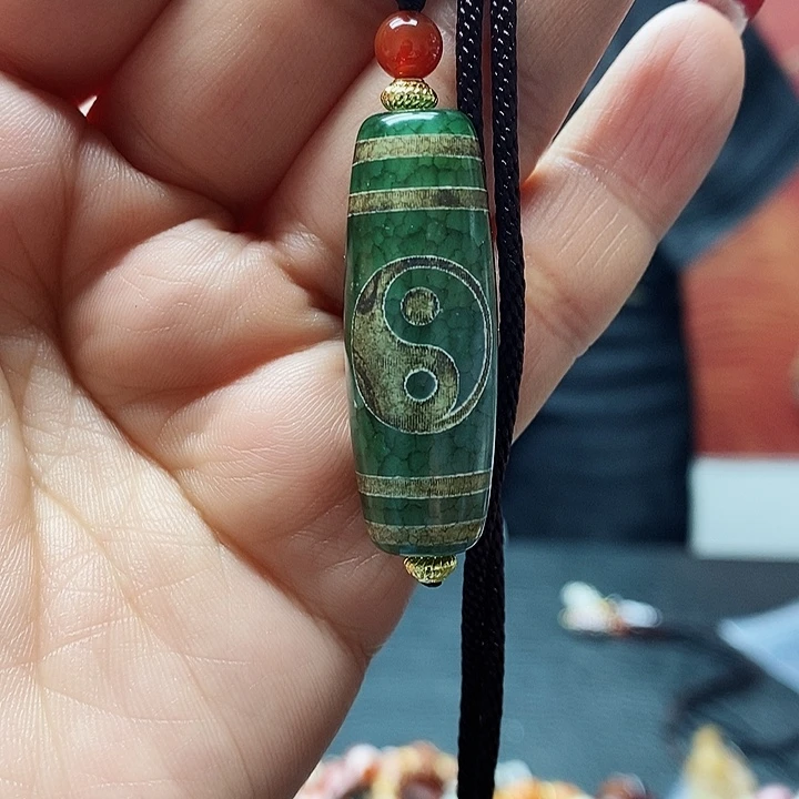 玛瑙/玉髓颈饰合金