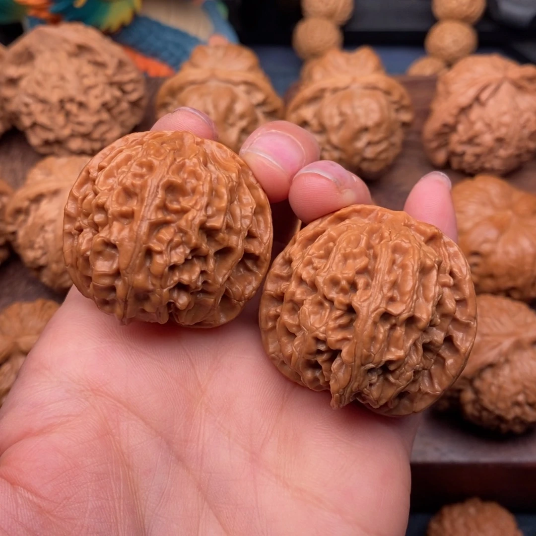 文玩核桃把件38精品苹果园