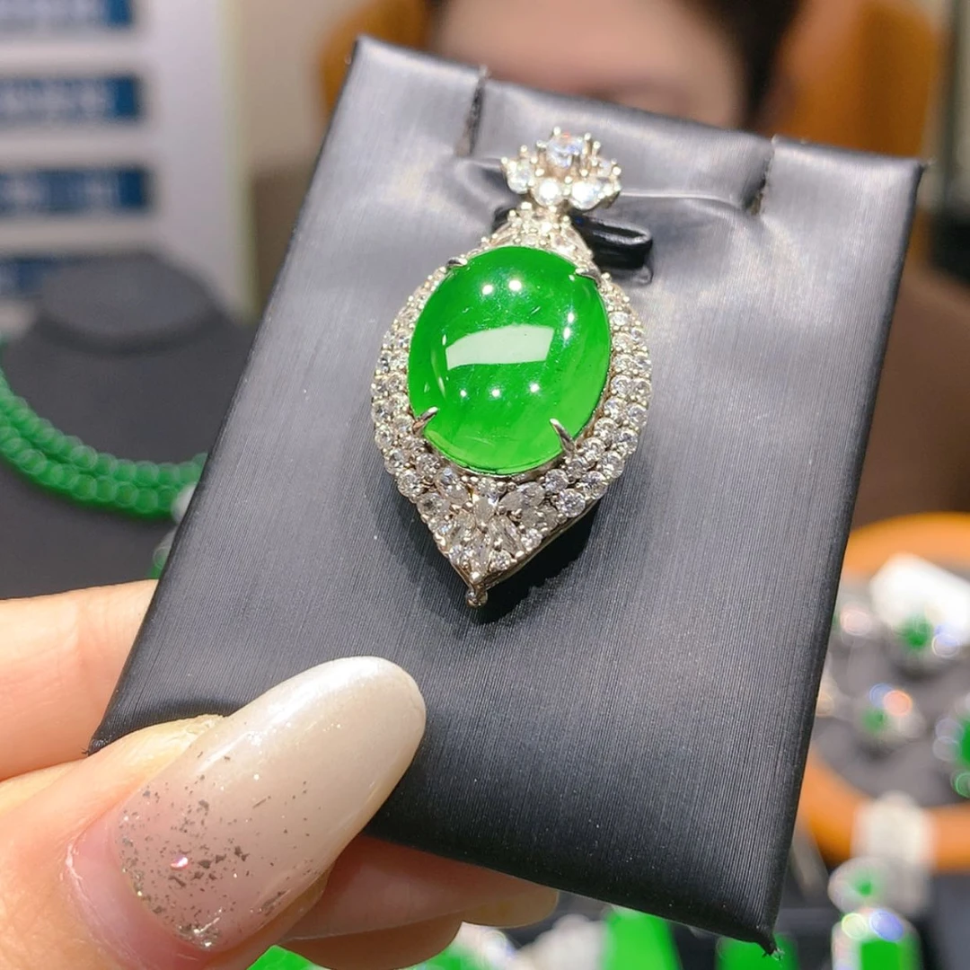 【闪购商品】颈饰银S925镶嵌翡翠6柒姐