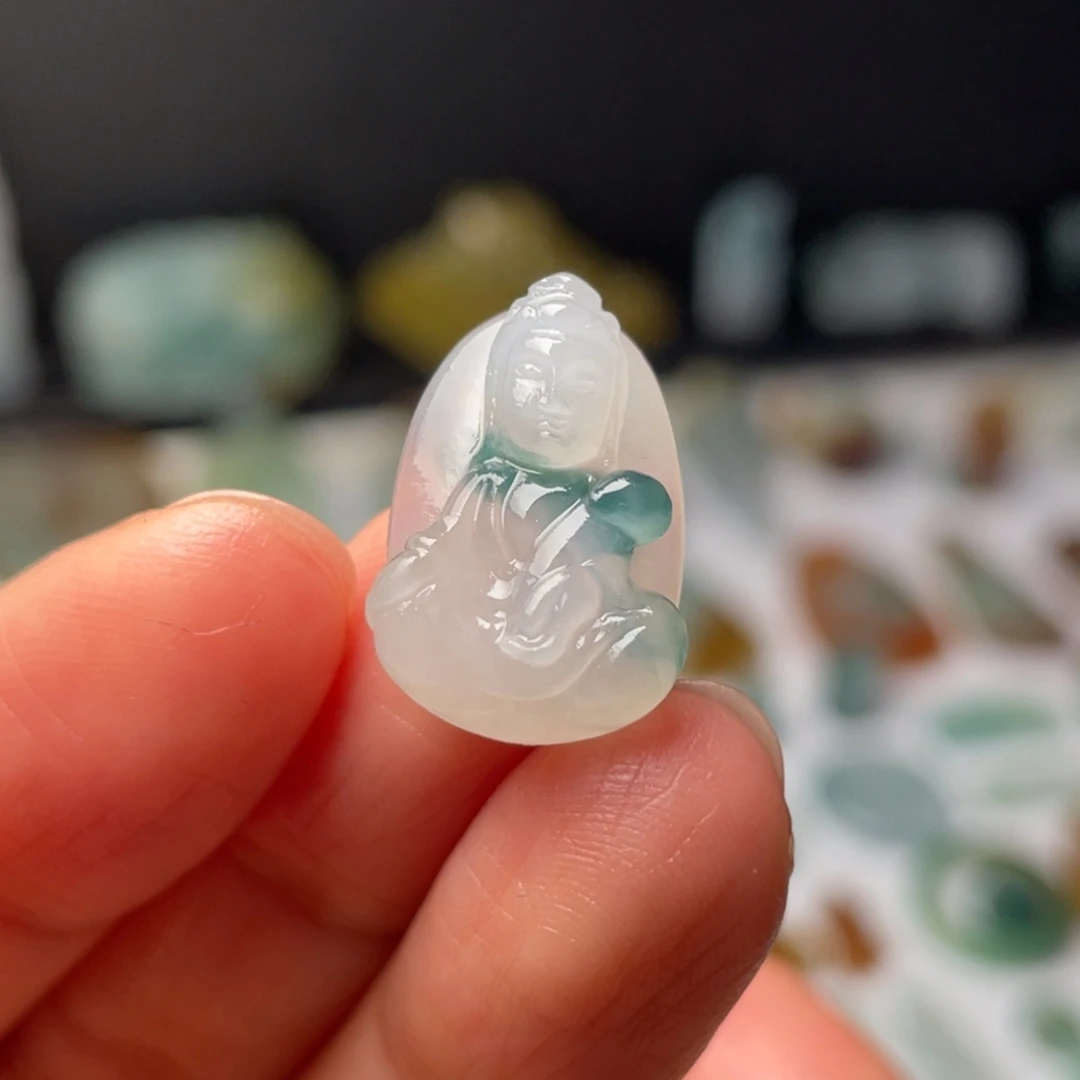 定制翡翠未镶嵌天然翡翠
