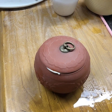 微瑕，不能明火，约180毫升紫砂密封罐3套