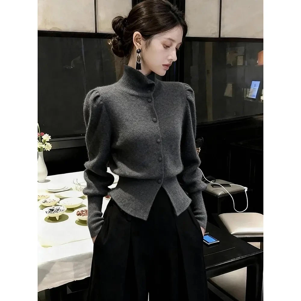深灰针织衫女秋冬内搭巨好看高端轻熟气质法式小香风掐腰高领毛衣