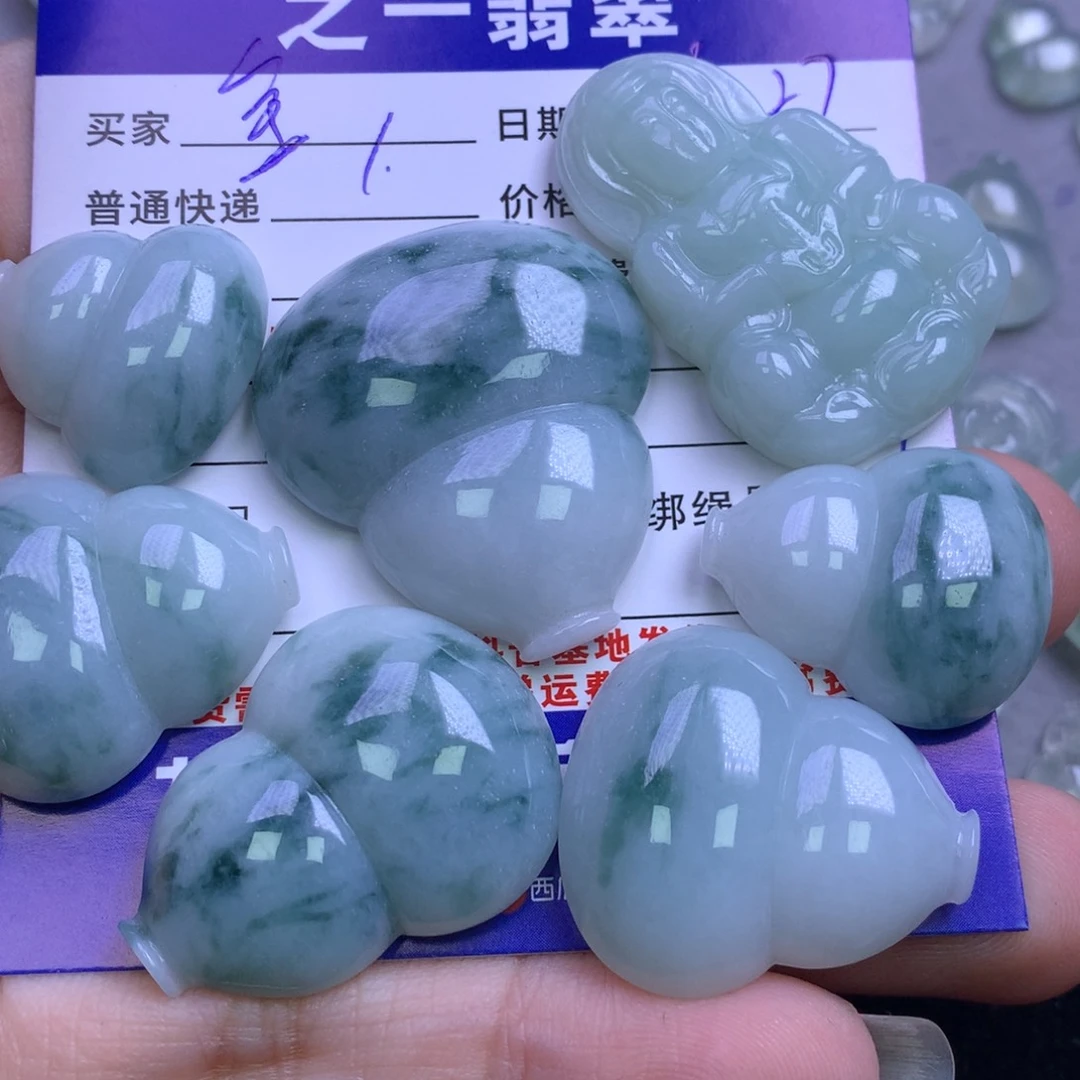 颈饰未镶嵌翡翠金****香