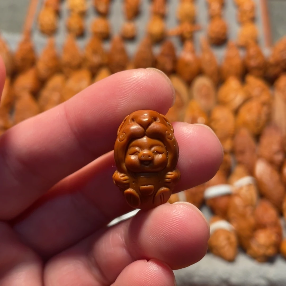 手串/手链橄榄核小猪