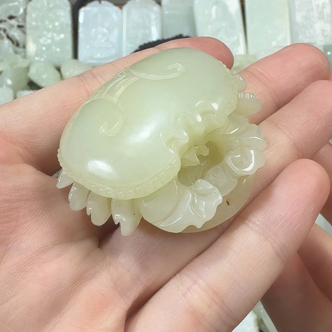 和田玉未镶嵌摆件