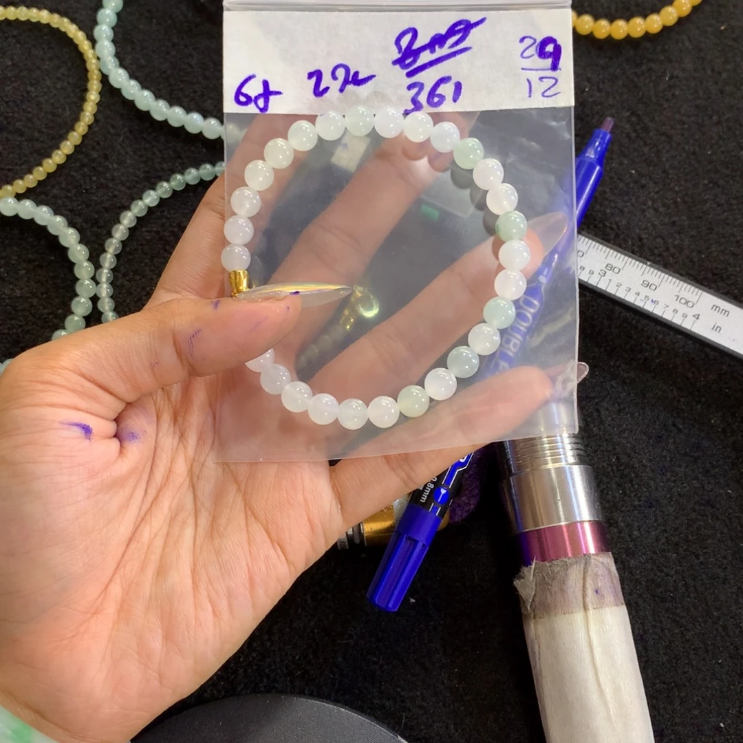 定制翡翠未镶嵌天然缅甸翡翠