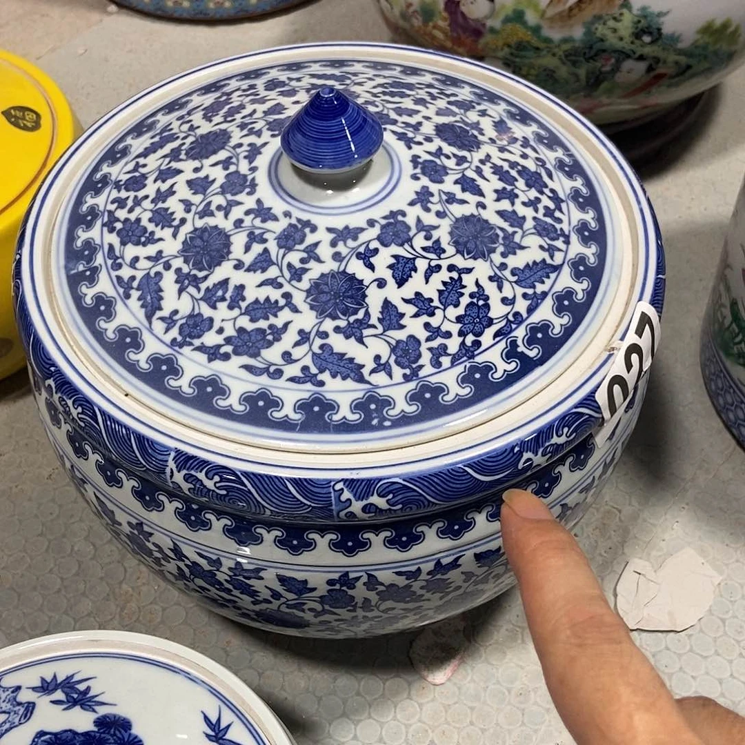 女***亮瓷片景德镇陶瓷罐027