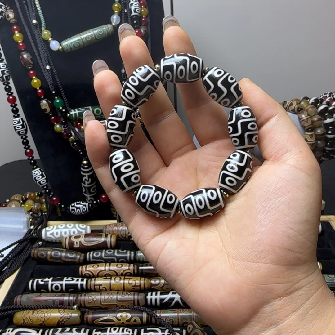 玛瑙/玉髓合金颈饰