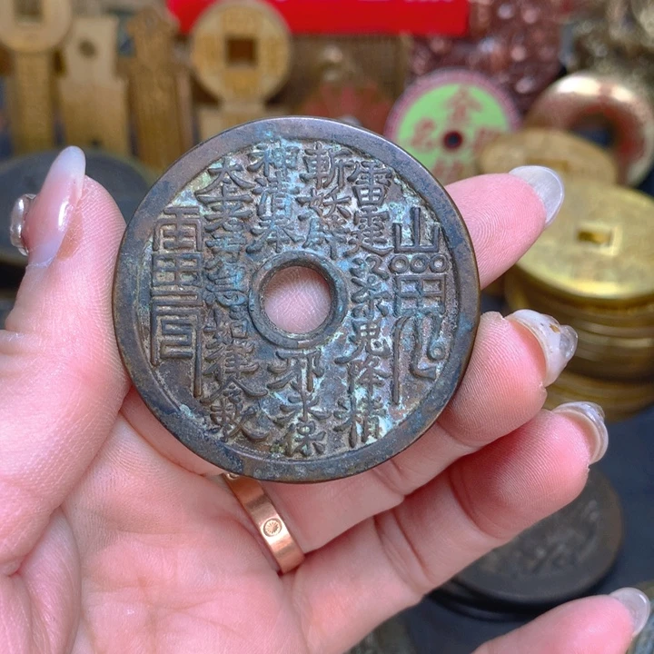 铜现代工艺品花钱28