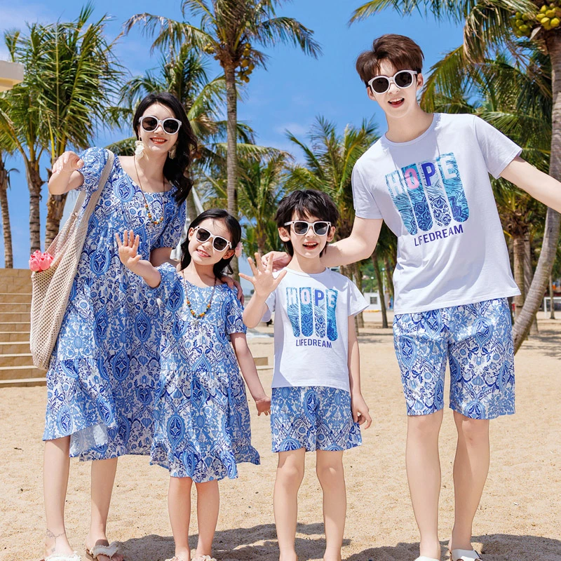 情侣沙滩套装夏季海边旅游度假沙滩裙亲子装母女装一家四口连衣裙