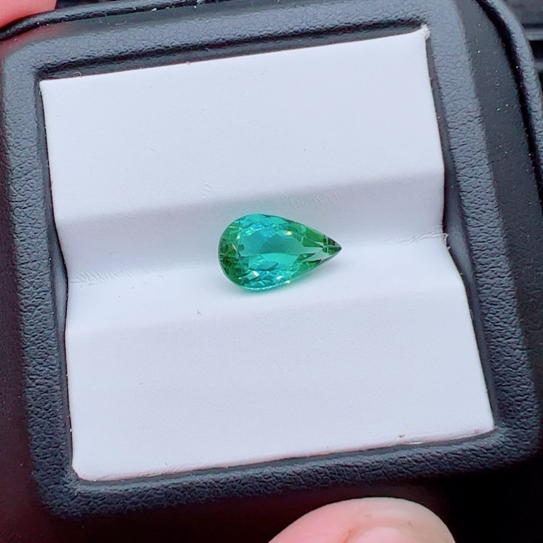 碧玺未镶嵌2.19克拉蓝绿
