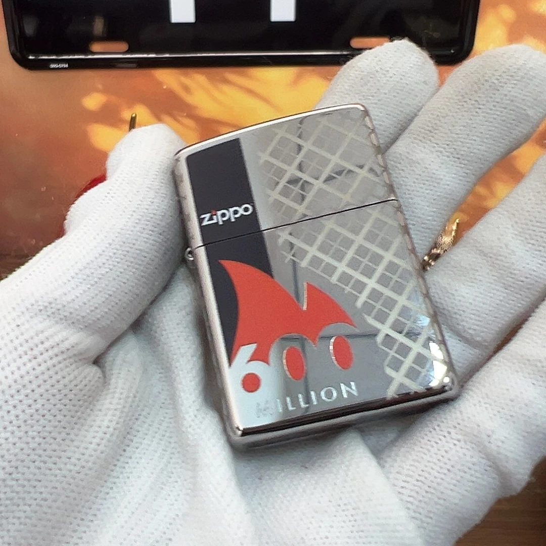 王***炜铜HX589美版纪念6亿