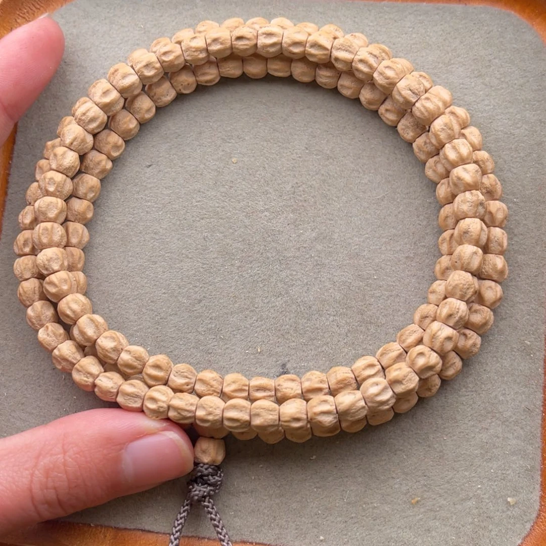 柏香籽/百香籽手串6.4