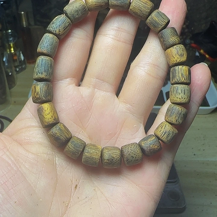 锋***、金沙叶沉水桶珠9.5克