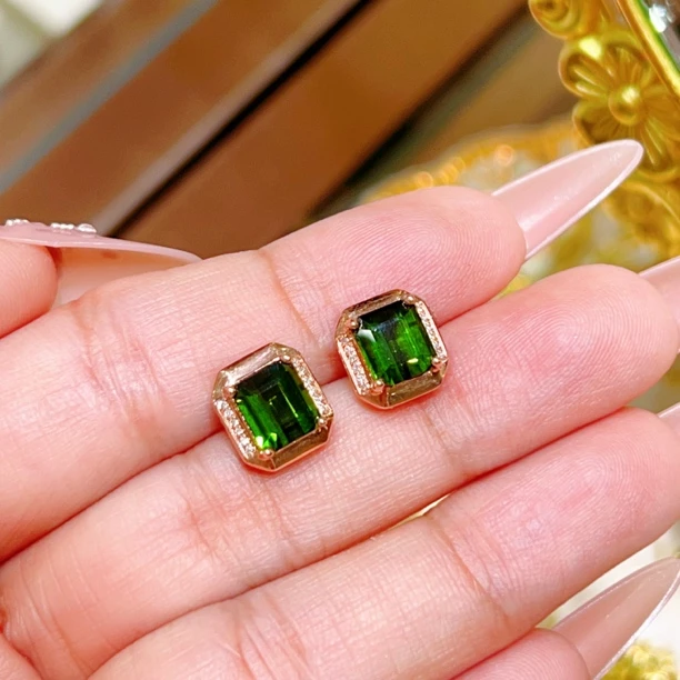 3.5ct 18k金镶嵌碧玺耳钉 2750