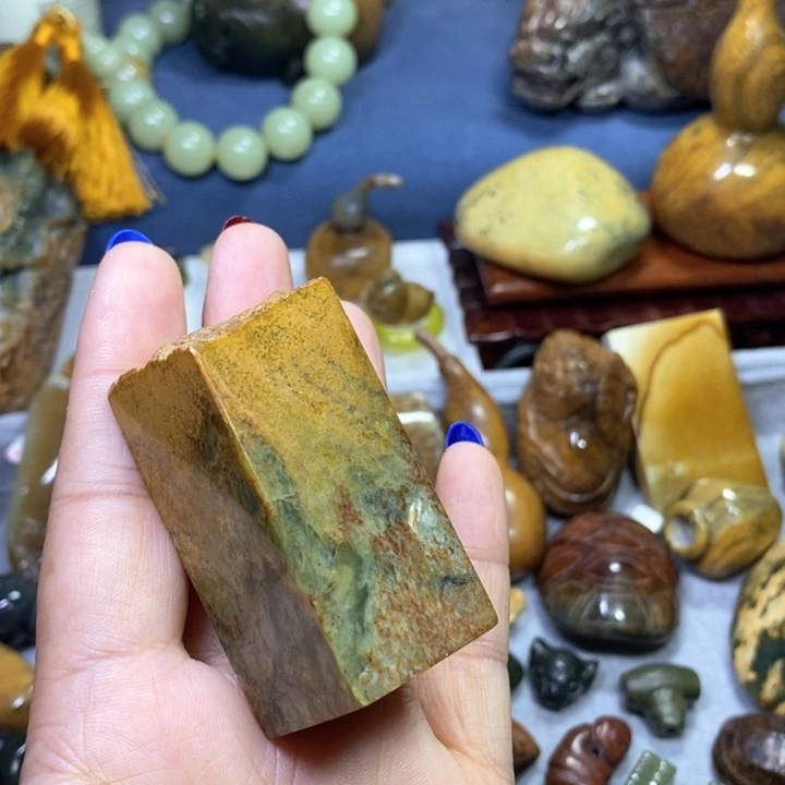 岫岩河磨玉（透闪石质玉）印章未镶嵌