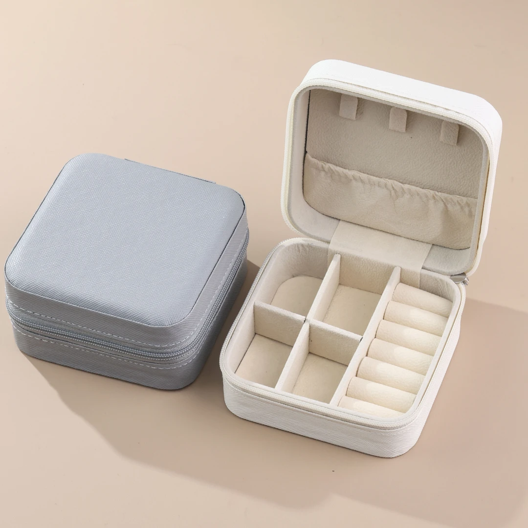 【举石珠宝】T0215-667-800个性饰品盒（一件/多样性发）