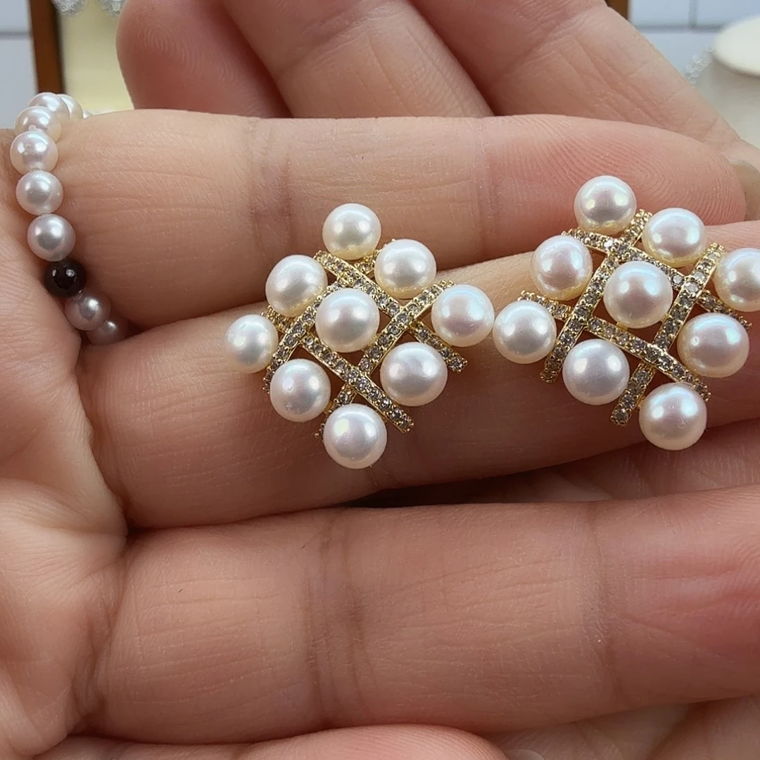 淡水珍珠耳饰未镶嵌