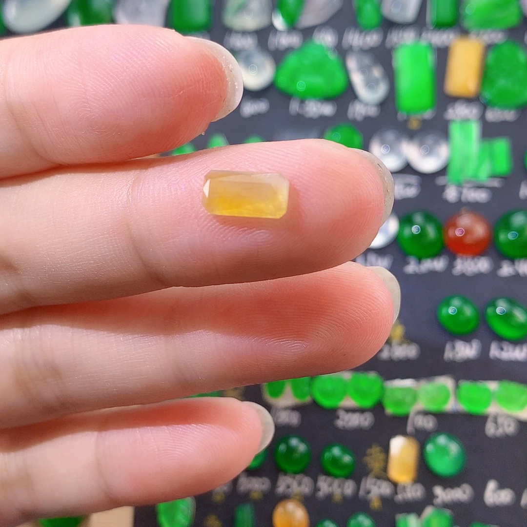 翡翠未镶嵌颈饰纯天然翡翠a货