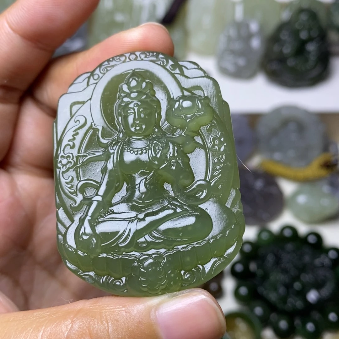 和田玉未镶嵌颈饰