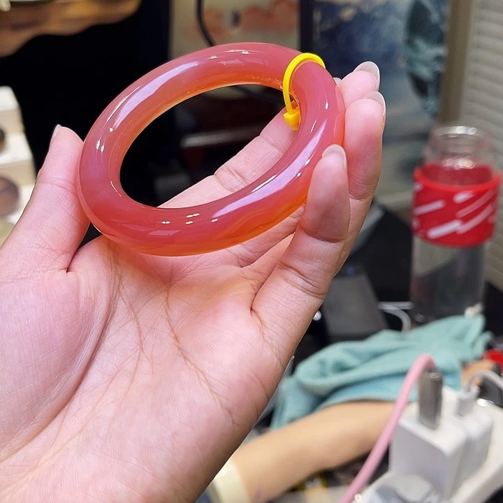 鬼***3玛瑙/玉髓手镯未镶嵌