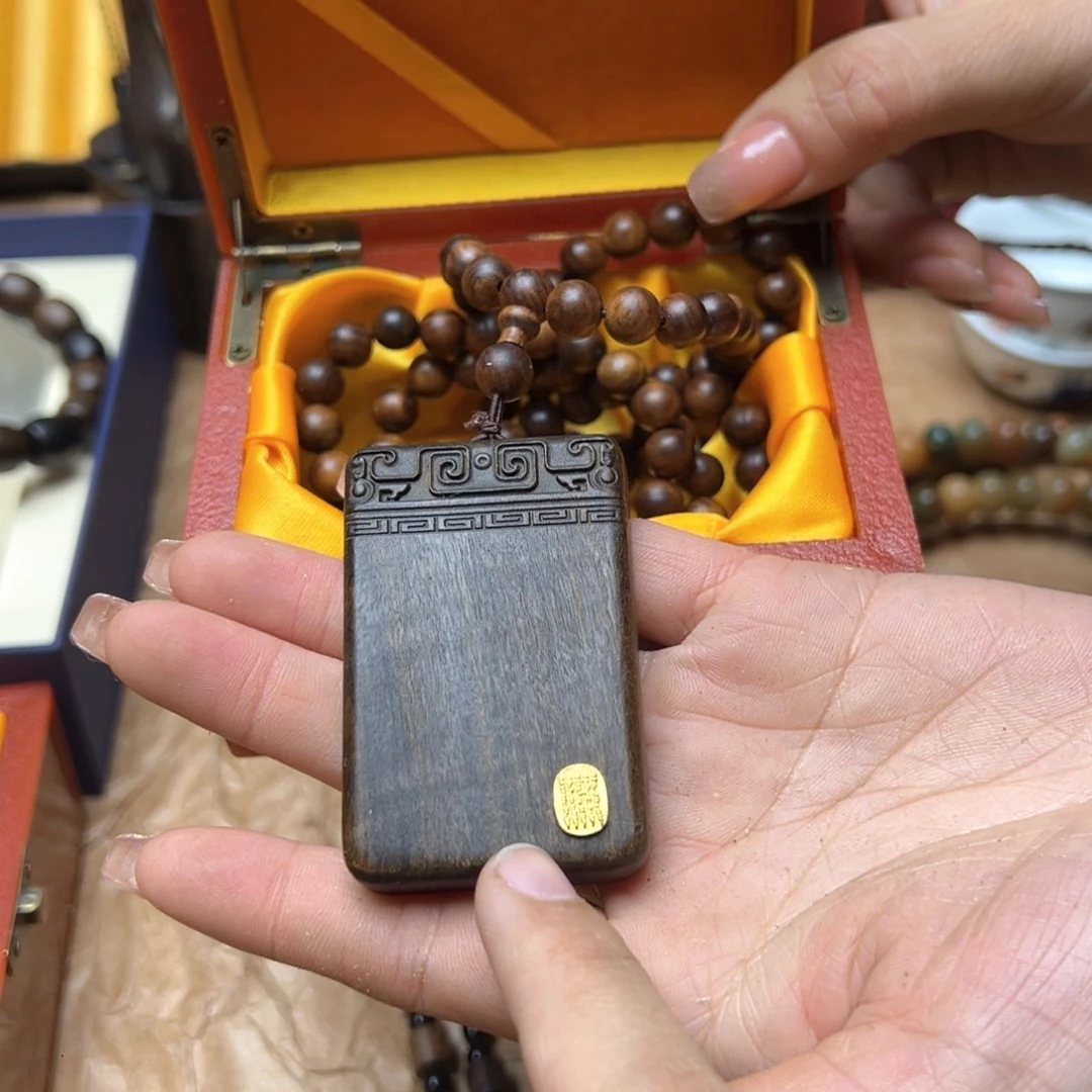 滴血莲花菩提吊坠