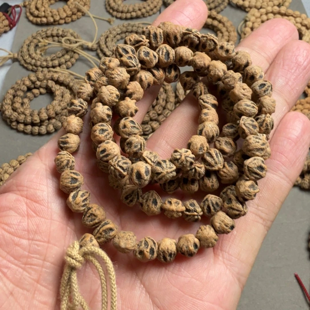 安***在柏香籽/百香籽吊坠