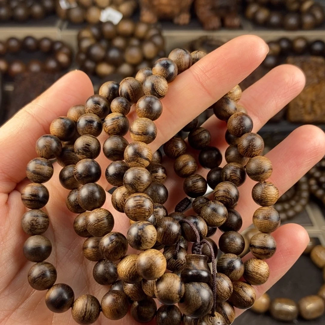 沉香手串流*越南芽庄白棋楠玉化留疤