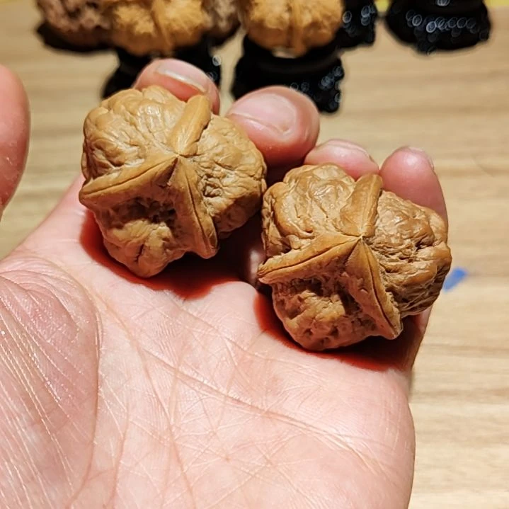 吊坠桃核吊坠核桃