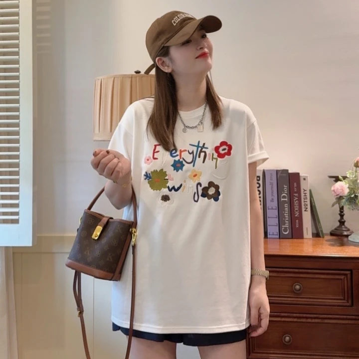 【花絮】夏天设计师新款时尚宽松圆领刺绣休闲高级感百搭短袖T