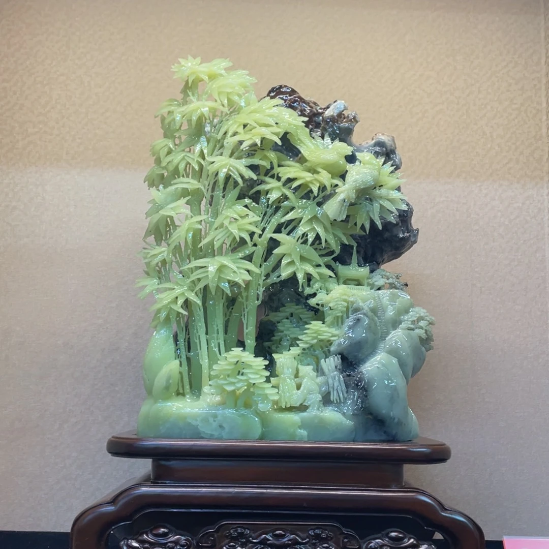 蛇纹石玉未镶嵌摆件