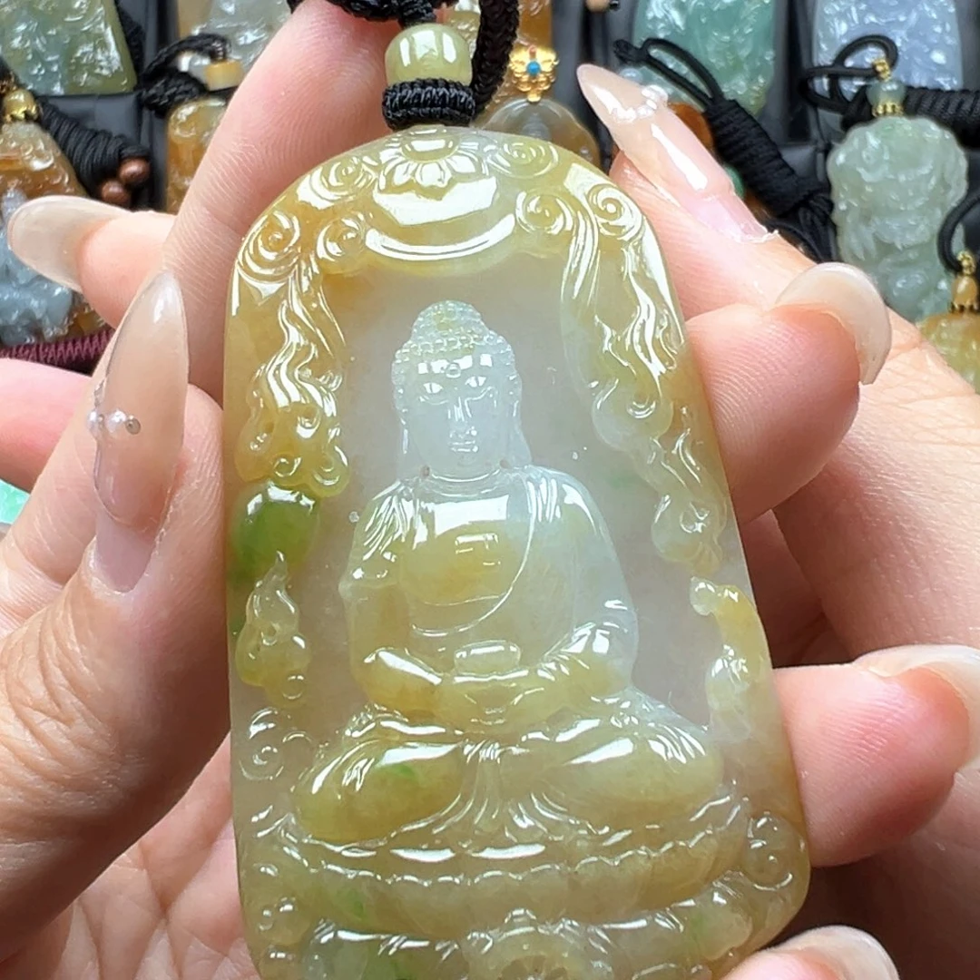 翡翠未镶嵌颈饰大日