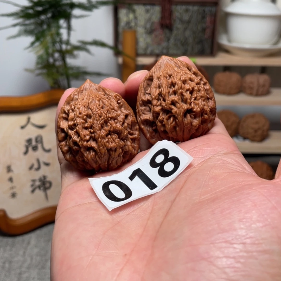 吊坠文玩核桃麦虎