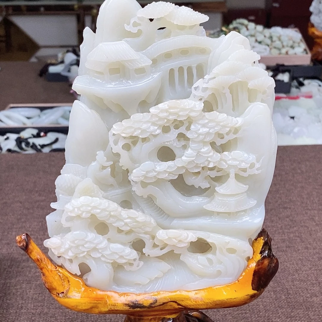 颈饰未镶嵌和田玉