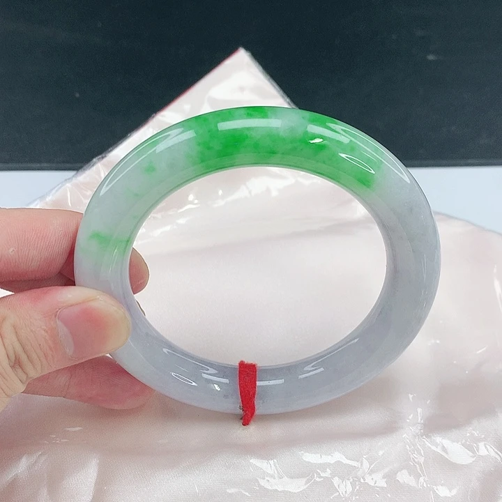 翡翠未镶嵌手镯圈59.6。12014